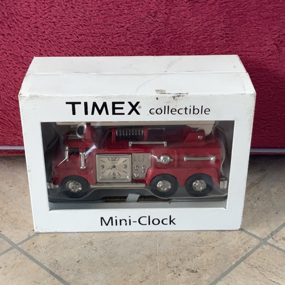 Timex Fire Engine Ladder Truck Clock Cast Metal Vehicle Needs Battery new in box